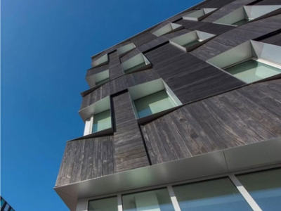 Prescrire et produire un bois brûlé pour l’extérieur et l’intérieur, selon la technique ancestrale japonaise