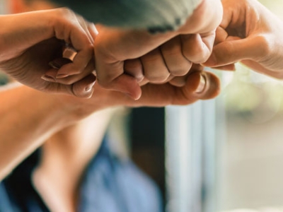 Prévenir le harcèlement et la discrimination en entreprise de maîtrise d’œuvre : garantir un environnement respectueux et la réussite des projets